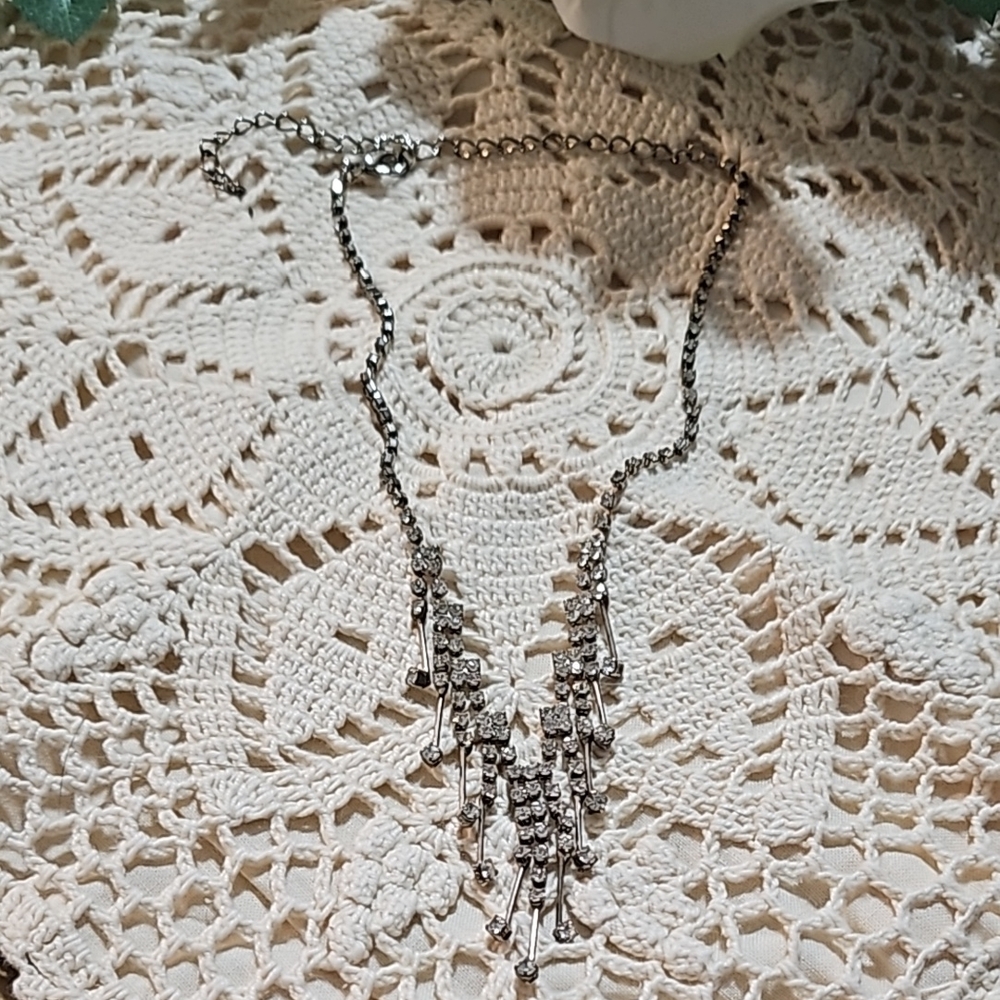 Elegant Silver Necklace rhinestone #vintage
